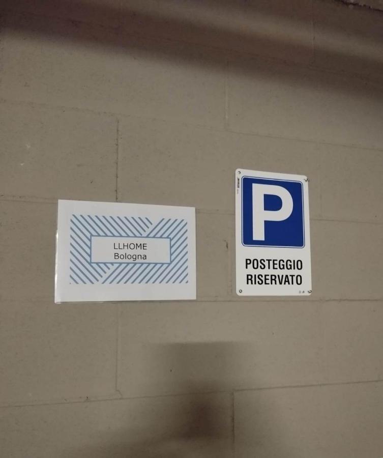 Llhome Bologna Elegante Monolocale Ristrutturato Con Posto Auto Coperto Exterior photo
